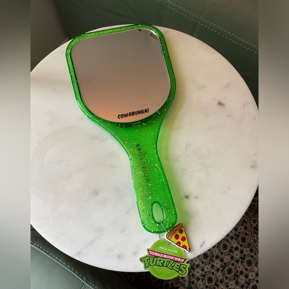 🐢Profusion x Teenage Mutant Ninja Turtles Hand Mirror - Picture 4 of 4